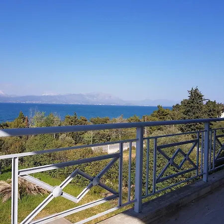 Beachfront House 35min From Athens Villa *