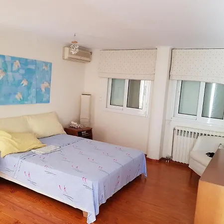 Villa Beachfront House 35min From Athens *