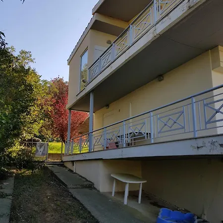 Villa Beachfront House 35min From Athens